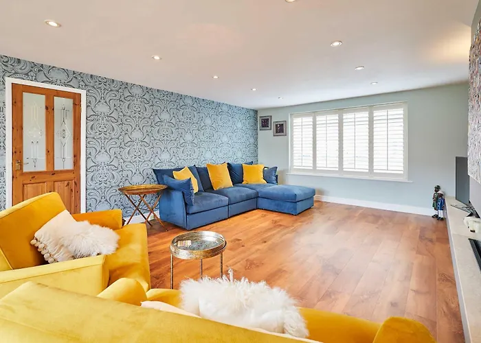 Host & - Nyumbani Hébergement de vacances *